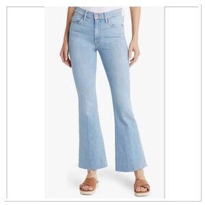 MOTHER Jeans The Weekender Fray Mentally Elsewhere Light Blue 33